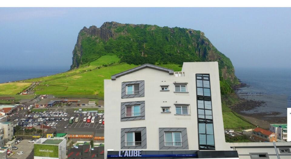 Seongsanpo Love Pension Seogwipo Exterior foto